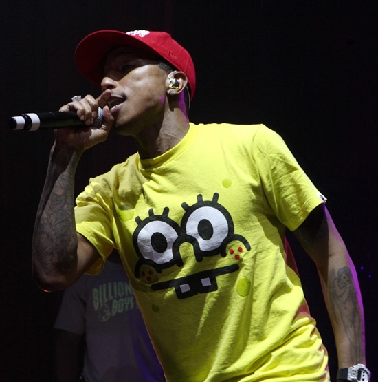 pharrell williams (32).jpg